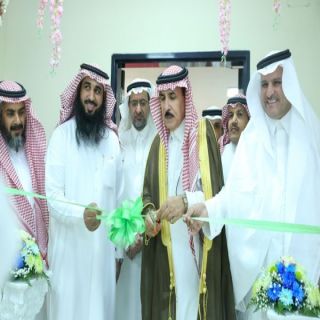 محافظ #البكيرية يدشن برنامج الصحة المدرسية