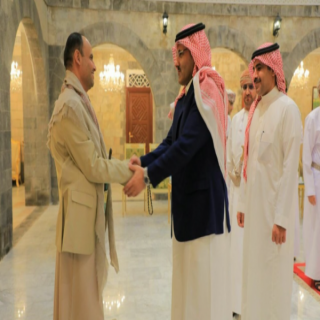 السفير آل جابر  زيارتي لصنعاء تأتي إستمراراً لجهود المملكة لإنهاء الأزمة اليمنية