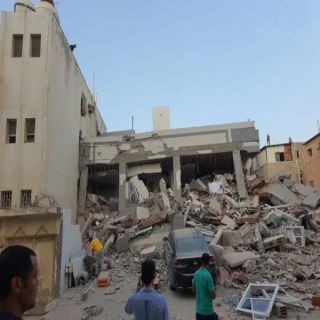 انهيار مبنى سكني يستنفر فرق الدفاع المدني في جدة